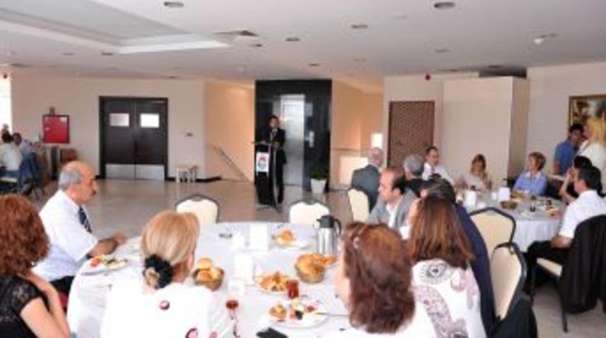 Başkan Yazıcı Okul Aile Birlikleriyle Bir Araya Geldi