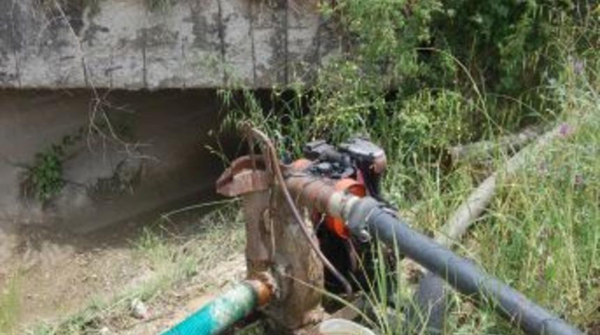 Mustafakemalpaşa'ya Yıldırım D&uuml;şt&uuml;: 1 &Ouml;l&uuml;