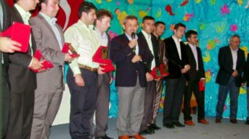Giresun &Uuml;niversitesi &Ouml;ğrencilerinin Mezuniyet Coşkusu