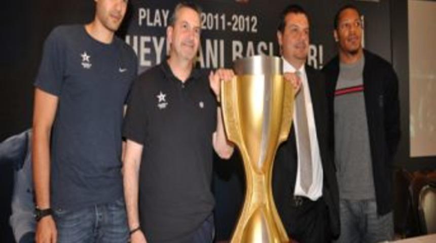 Basketbol'un Dev Finali Öncesinde Takımlar Basın Toplantısında Buluştu