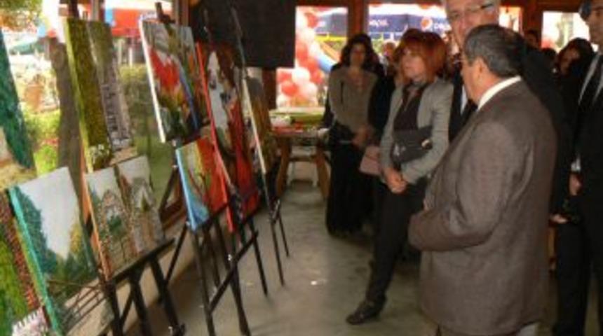 Kursiyerlerin Eserleri Vatandaşların Beğenisine Sunuldu