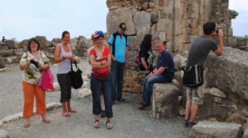 Down Sendromu Hastası Almanlar &Uuml;cretsiz Tatil Yapıyor