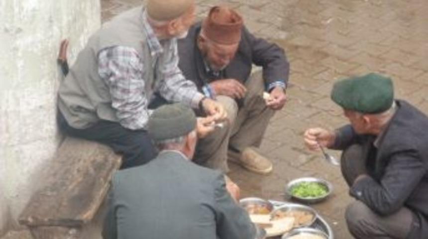 Havran'da Yağmur Duası Sonrası Hemen Yağmur Yağdı