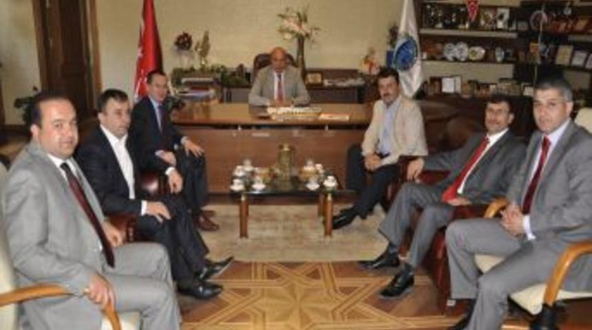 Milletvekili G&uuml;lşen, Arslan'ı Ziyaret Etti