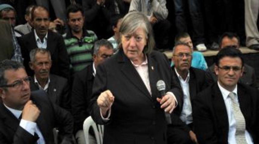 25 Yıldır Tekne Ile Ulaşım Sağlayan K&ouml;yl&uuml;ler Seslerini Duyurdu