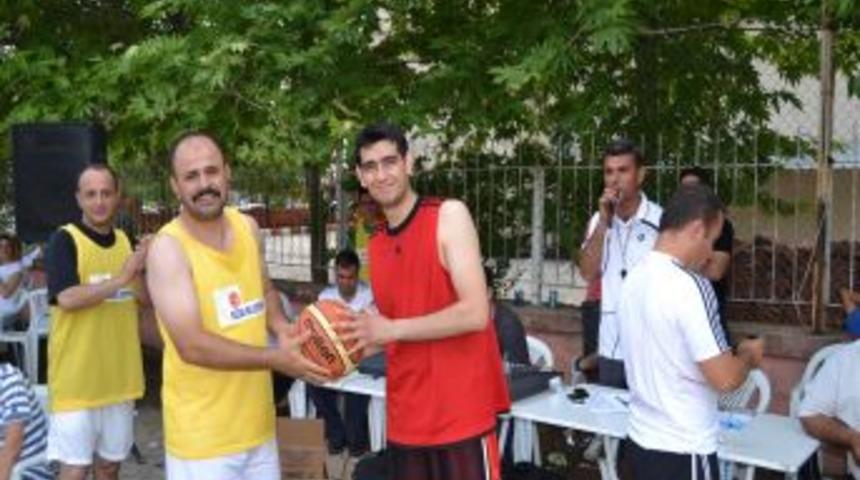 Kozan'da Basketbol Heyecanı