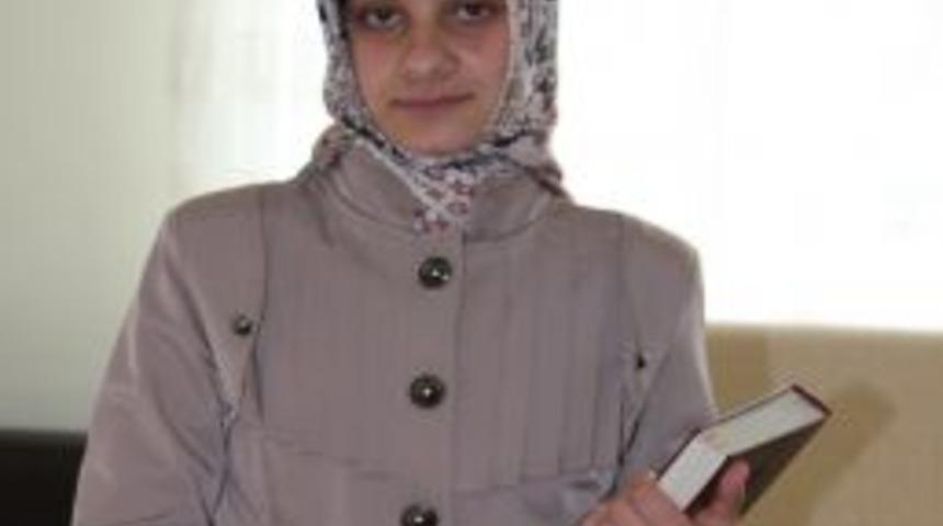 Nadire G&uuml;le&ccedil; B&ouml;lge Birincisi Oldu