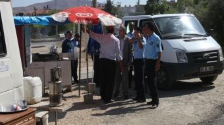 Elazığ'da Zabıta Ekiplerinden Kebap&ccedil;ılara Operasyon