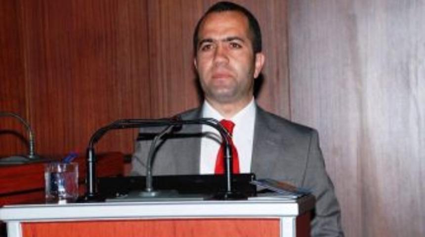 Belediye &Ccedil;alışanlarına Etik İlkeler Dersi