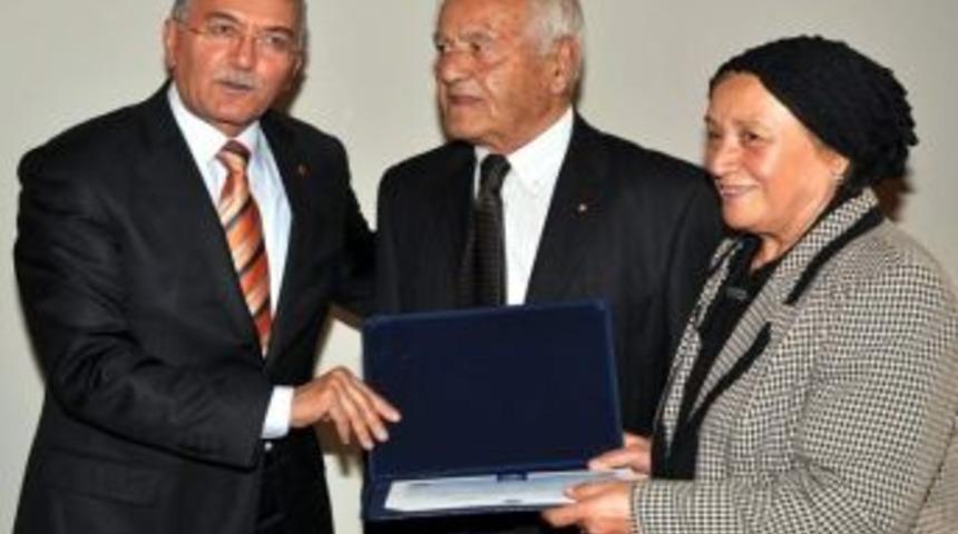 Esog&uuml; G&ouml;n&uuml;ll&uuml; Kartı Uygulaması Başlattı