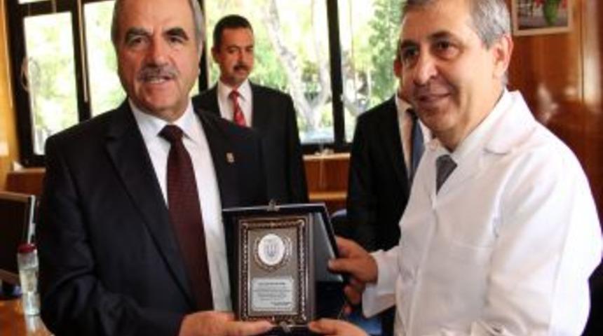 M&Uuml; Eğitim Ve Araştırma Hastanesi&rsquo;nde Devir Teslim T&ouml;reni