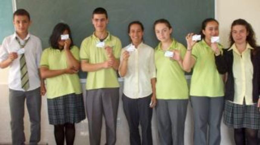 'Yeşilay İndirim Kartı' Uygulaması Edremit K&ouml;rfez Anadolu Lisesi'nde