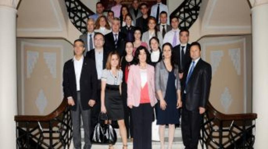 Tobb Akreditasyon Ortak Akıl Platformu İtb'de Bir Araya Geldi