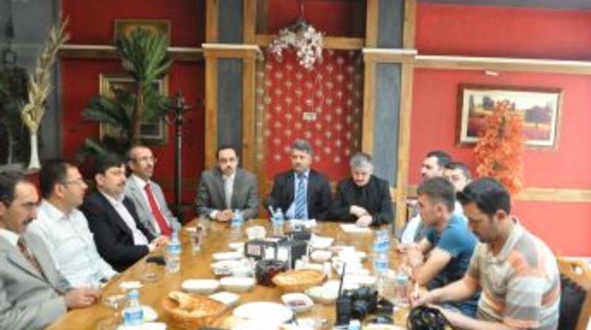 &Ccedil;orum, 35 &Uuml;lkeden Gelen 70 T&uuml;rk&ccedil;e Sevdalısını Kucaklayacak