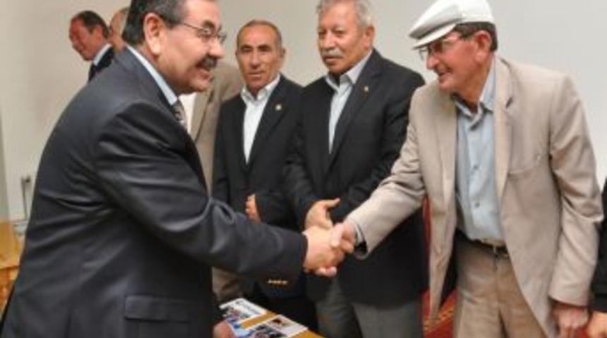 G&ouml;lbaşı Belediye Başkanı Odabaşı, Muhtarlarla Buluştu