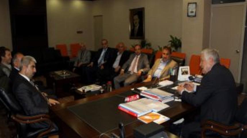 M&uuml;siad'dan Başkan Uzer'e 'hayırlı Olsun' Ziyareti