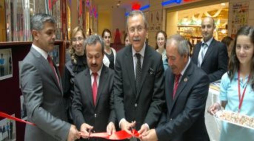 Resim Sergisi B&uuml;y&uuml;k İlgi G&ouml;rd&uuml;