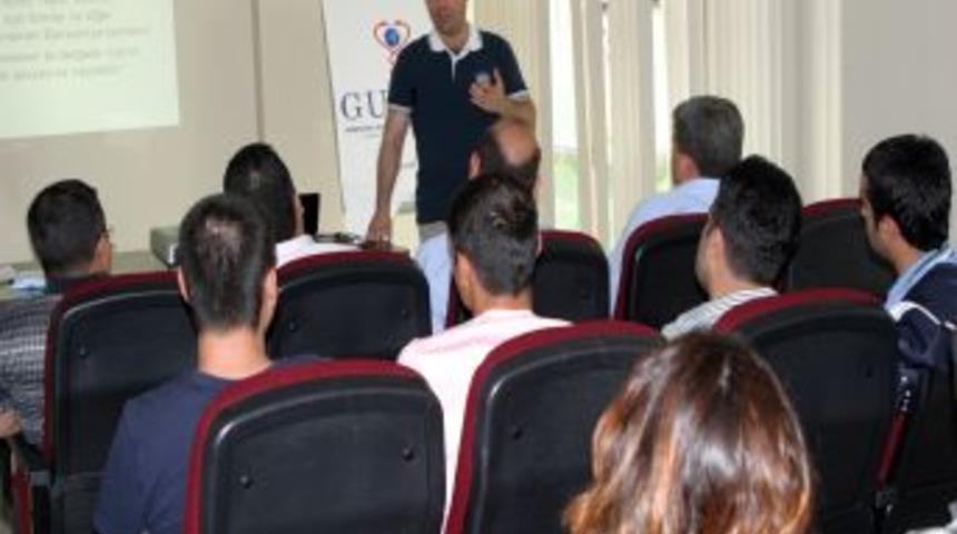 Aile Ve Pratisyen Hekim Buluşmaları Semineri D&uuml;zenlendi