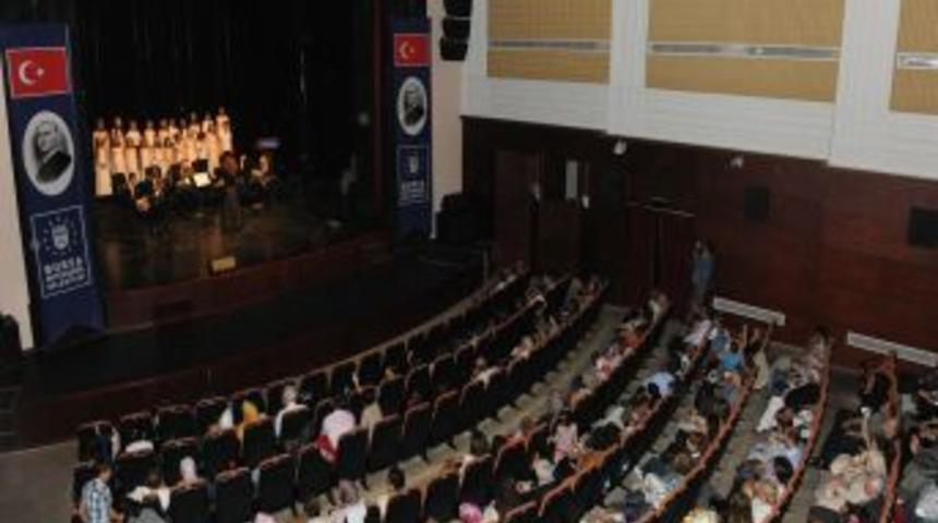 Bursa Belediye Orkestrası Sezonu Kapattı