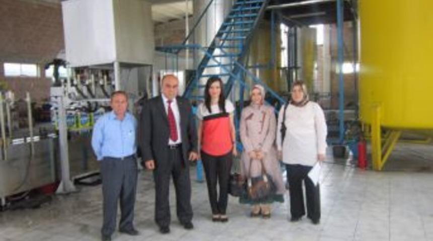 Yozgat'ta Meslek Danışmanları Fabrikaları Ziyaret Ediyor