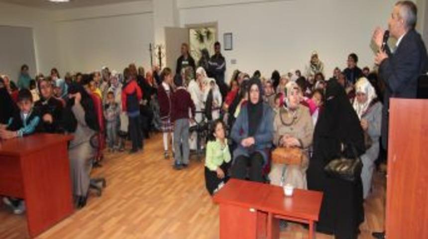 Kadınlar, B&uuml;y&uuml;kşehir Belediyesi'nin Yatırımlarını Yerinde Inceledi