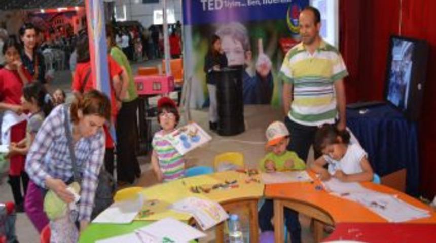 &Ccedil;ocukların G&ouml;sterisi İlgi G&ouml;rd&uuml;