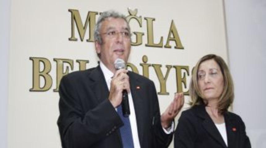 Uğla Chp'de Arslan Adaylığını A&ccedil;ıkladı