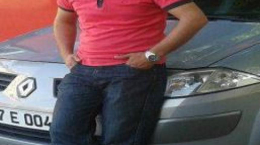 Alanya'da İki Kişi Bı&ccedil;akla Yaralandı