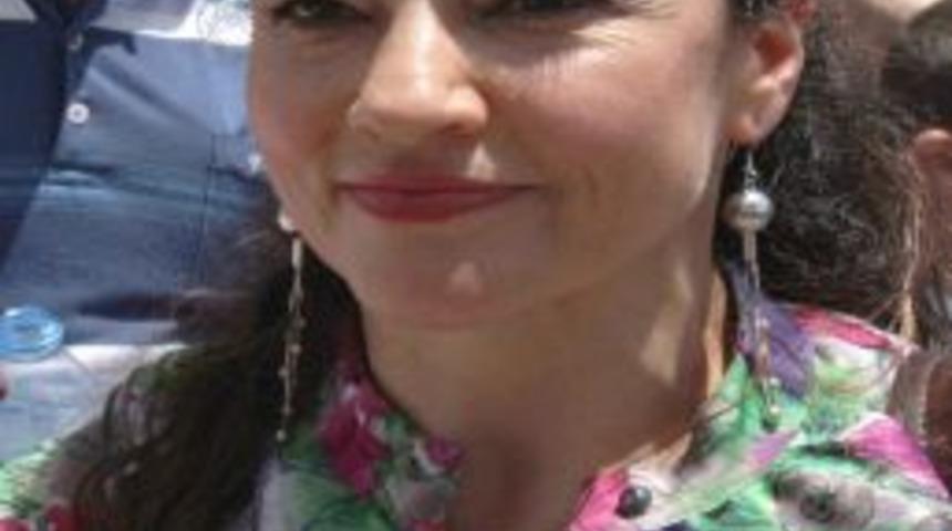 Ak Parti &Ouml;n&uuml;nde '&ouml;zel' Protesto