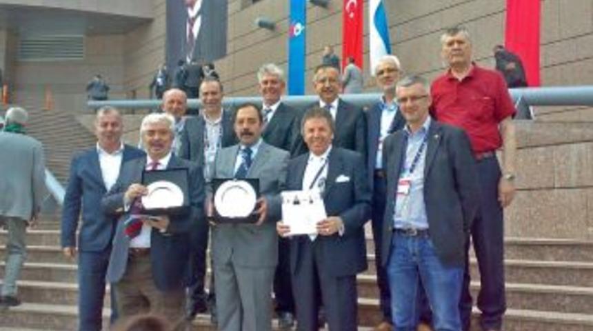 Sadık Gülerer'e Tobb Hizmet Şeref Ödülü