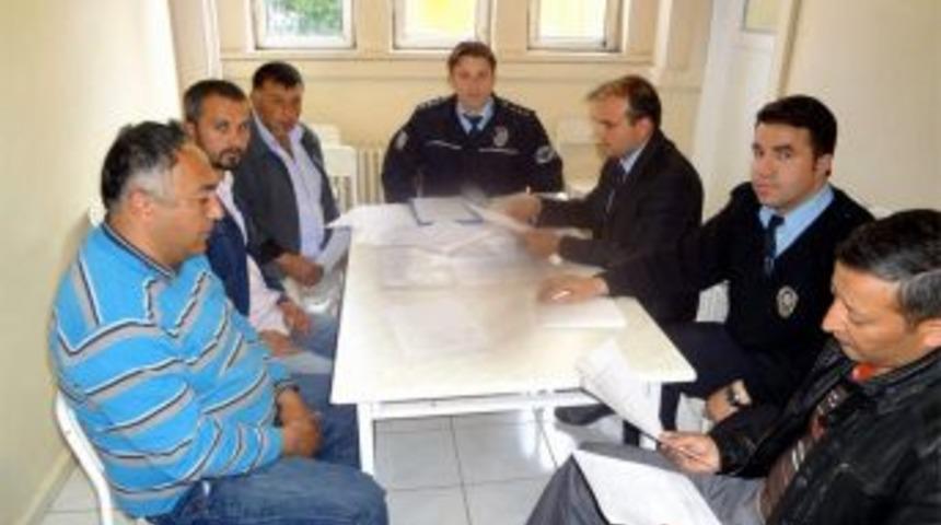 Emniyetten Otel Ve Pansiyon Sahiplerine Seminer