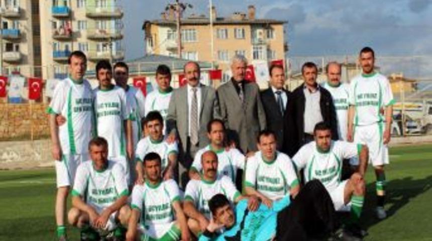 Belediyenin Birimler Arası Futbol Turnuvası Başladı