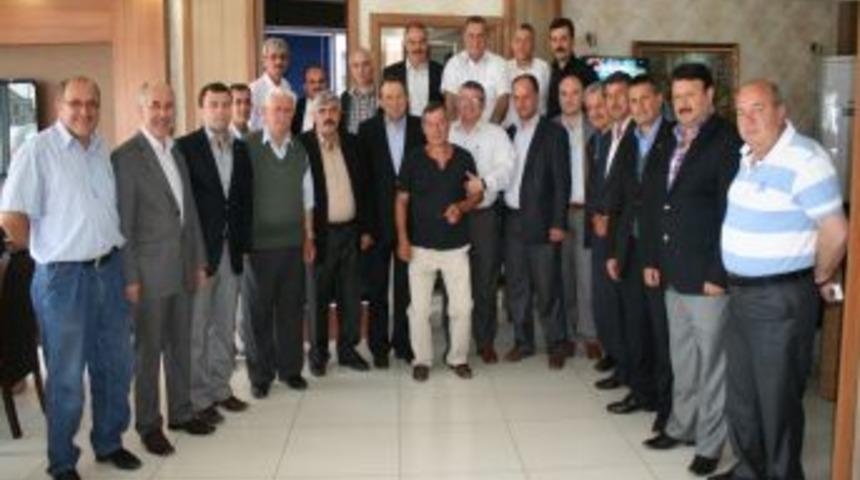 Balkan T&uuml;rklerinde 'etli Kazan Pilavı G&uuml;n&uuml;' Hazırlıkları