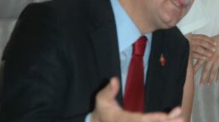 Vali Daş&ouml;z Alaşehir'deki Jeotermal Patlamaları Değerlendirdi