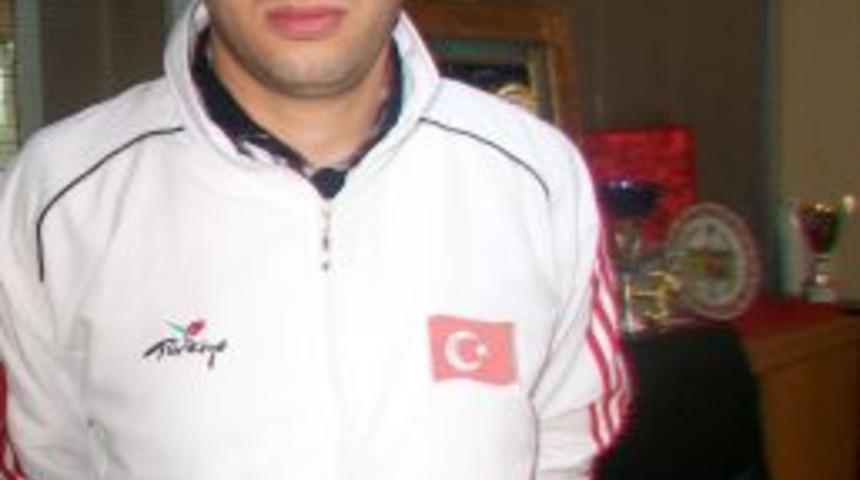 Muhammet Çelebi'ye Milli Görev