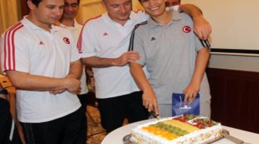 Naile İvegin: Tuttuğum Dilek Hepimiz I&ccedil;in