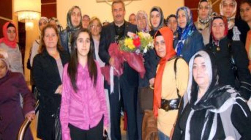 Vanlı Kadınlardan Ankara'ya &Ccedil;ıkarma