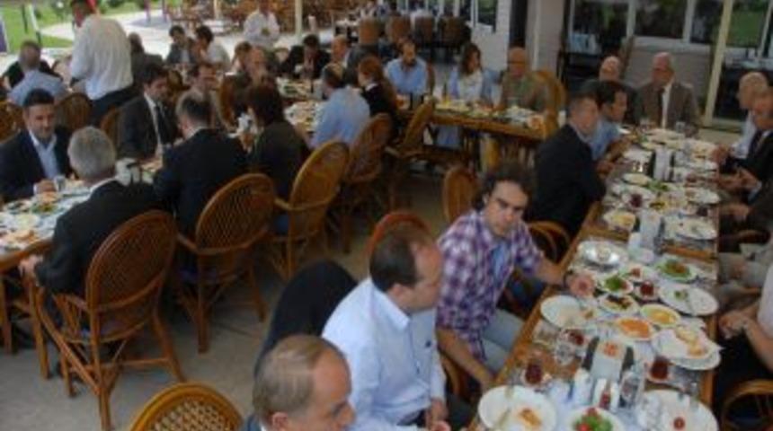 Başkan Yılmaz'dan Proje Tanıtım Gezisi