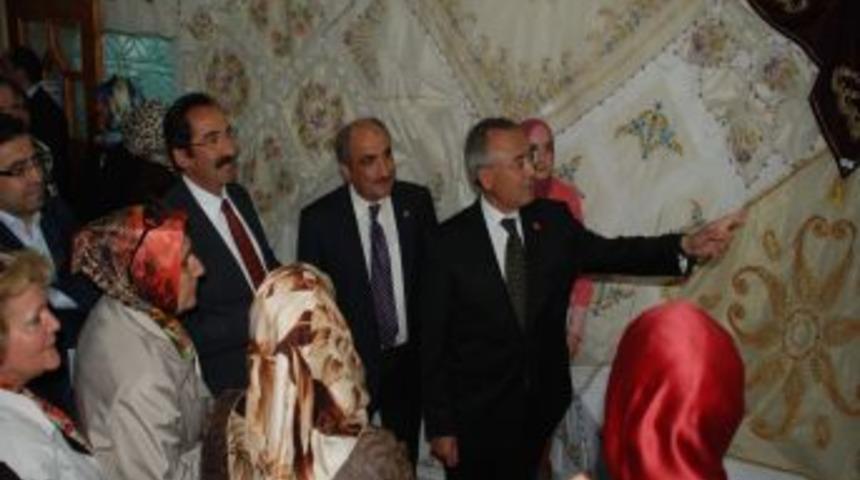 Karatay'ın Beldelerinde Halk Eğitim Sergisi