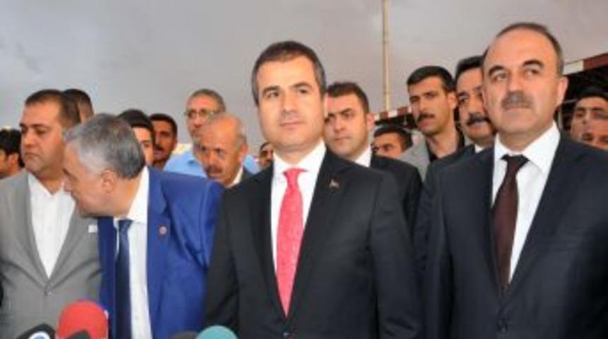 Bakan Kılı&ccedil;: Elazığ Atat&uuml;rk Stadı'nın D&uuml;zenlenmesi I&ccedil;in 1 Milyon TL G&ouml;nderdik