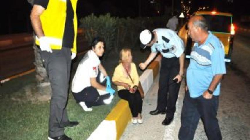 Taksiden D&uuml;şen Bayan Polisi Alarma Ge&ccedil;irdi