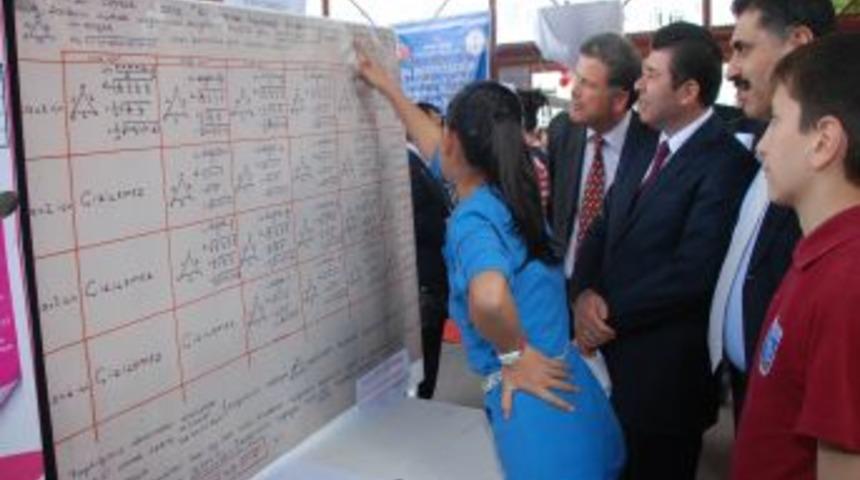 "bir Kitap Bin Işık" Projesi