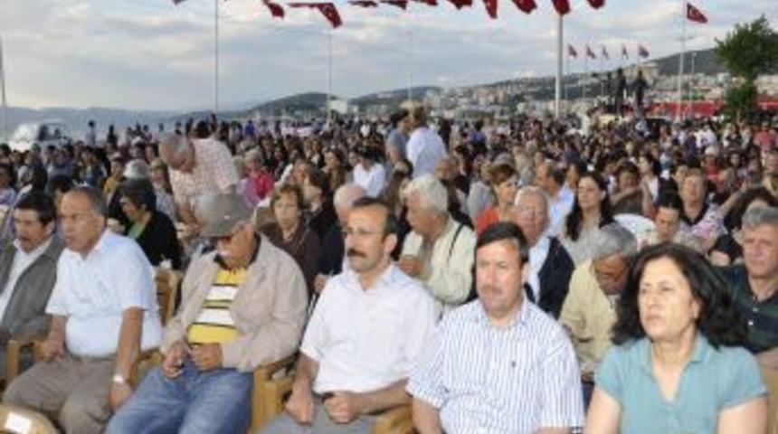 M. Esat Bozkurt İlk&ouml;ğretim Okulu 19. Geleneksel Keşkek Ve Mezun G&uuml;n&uuml;