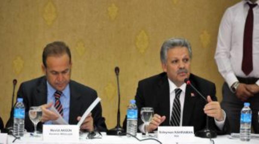 Tarım Sekt&ouml;r&uuml;nde Bilin&ccedil;li Adımlar Atılmalı