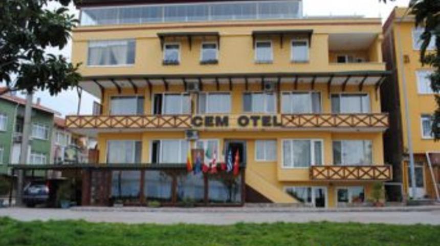 M&uuml;kemmellik ayrıntılarda gizli