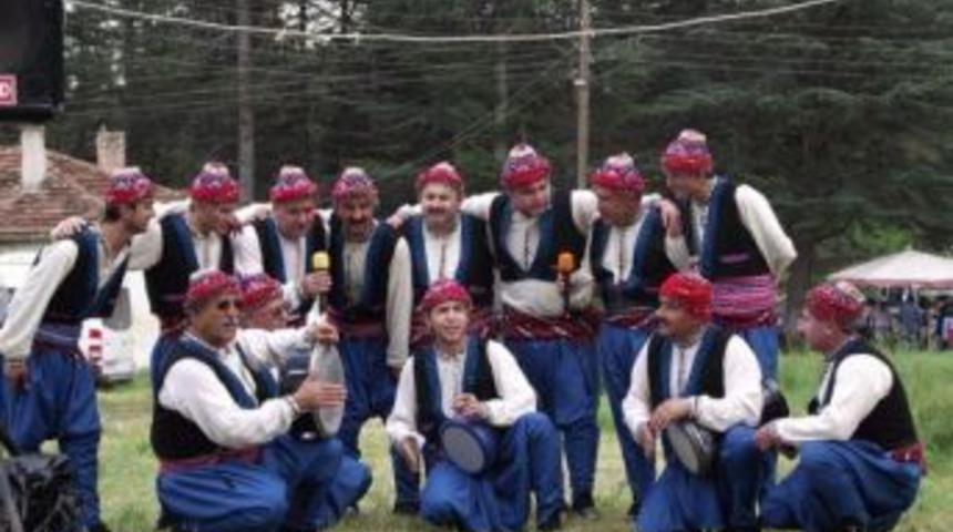 Yayla şenlikleri muhteşem ge&ccedil;ti