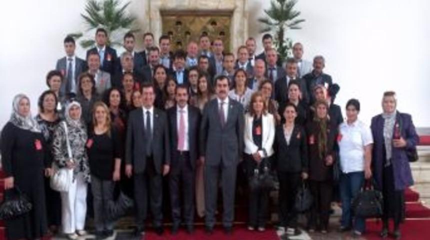 Kuşadası Tbmm'ye Akın Etti