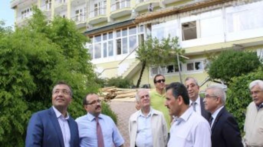 Deprem Deneyimli M&uuml;lki İdare Amirleri Simav'da Yatırımları İnceledi