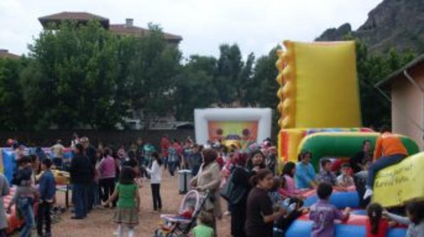 İn&ouml;n&uuml;zaferi İlk&ouml;ğretim okulunda bahar şenliği