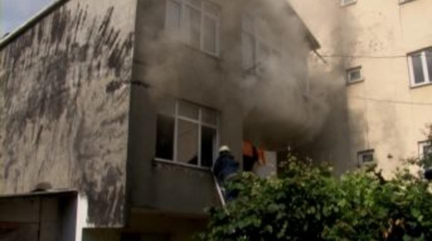 Komşu Dikkati, &Ccedil;ocukları Yanmaktan Kurtardı